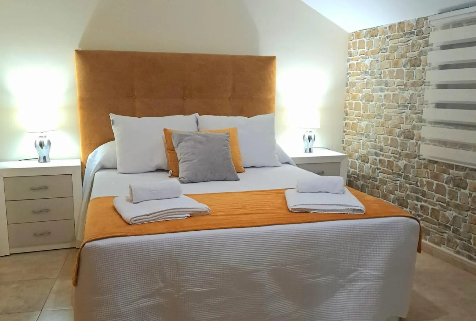 Alojamiento Matilla Apartment Baeza